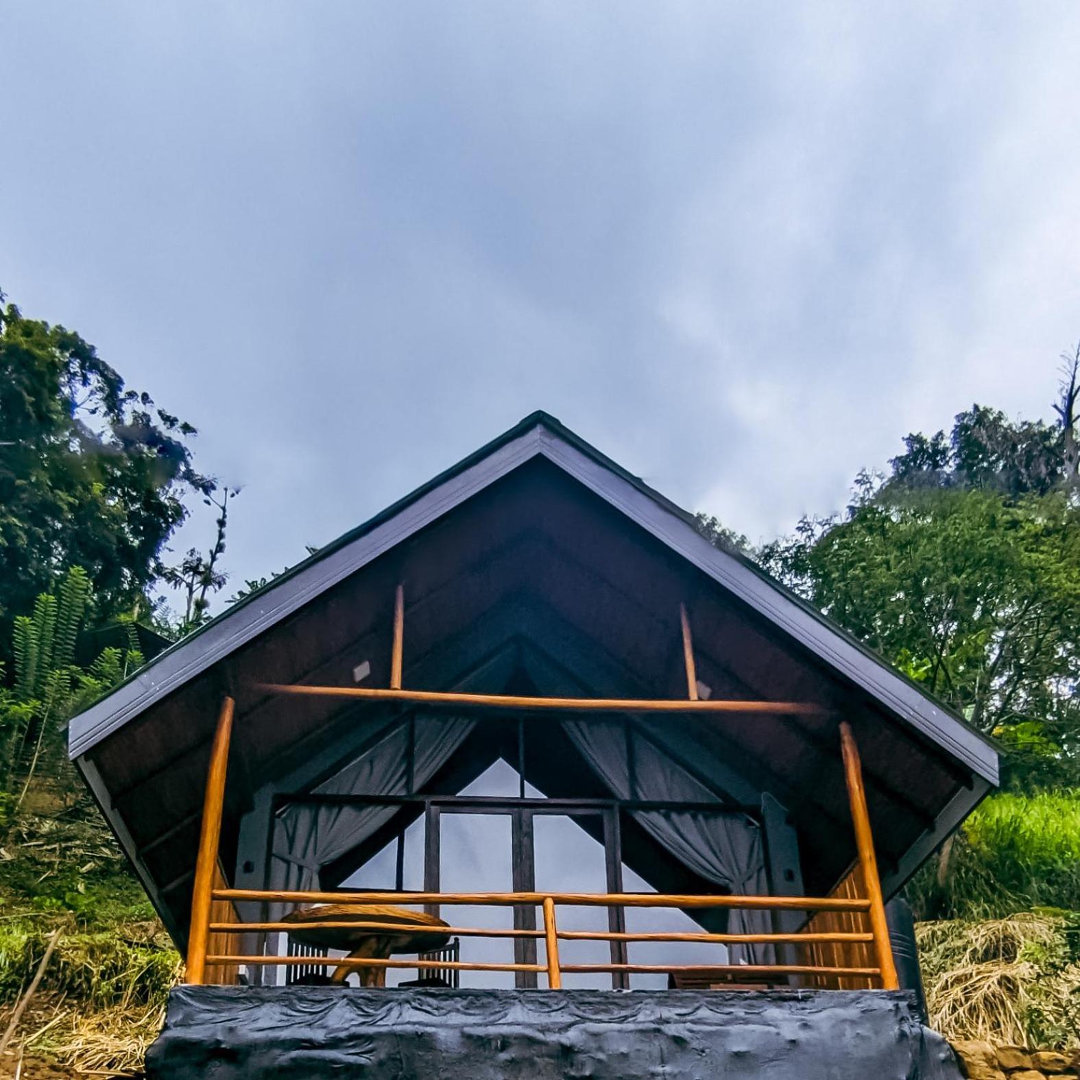 Ella Lovers View Cabins Extérieur photo