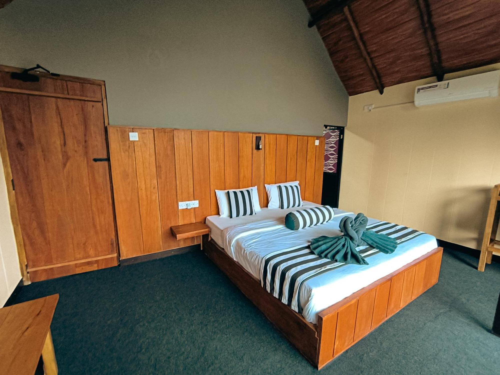 Ella Lovers View Cabins Extérieur photo