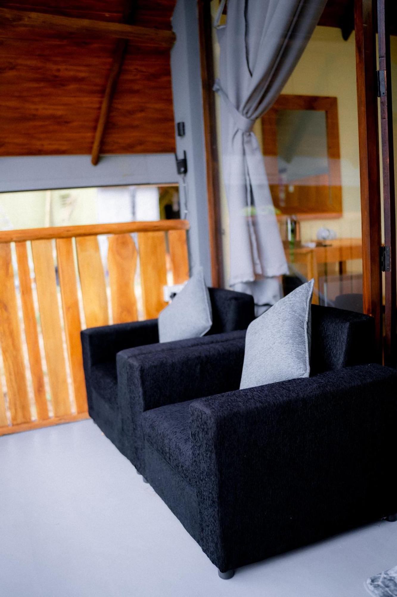 Ella Lovers View Cabins Extérieur photo